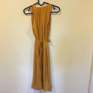 LOFT Dresses - NWT LOFT tassel tie waist dress LOFT Dresses - NWT LOFT tassel tie waist dress